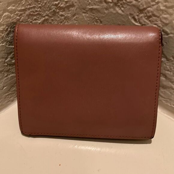 Fendi By The Way Leather Bifold Card Wallet Mauve Pink With Gold Hardware Small - Picture 4 of 15